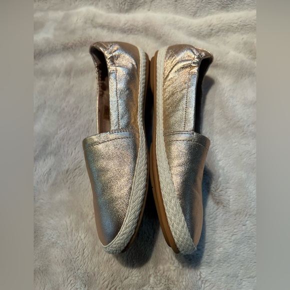 Rose Gold FitFlop espadrilles size 6 - Picture 3 of 5